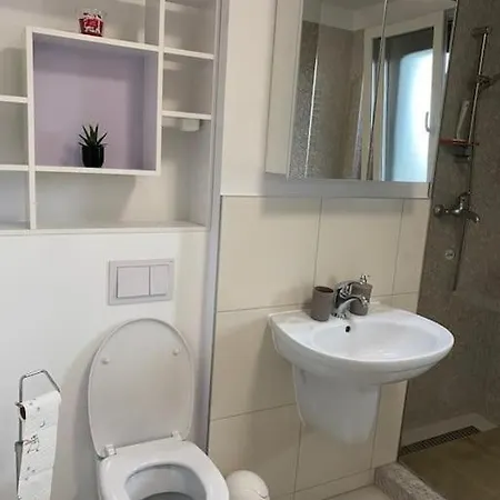 Relax In Apartment